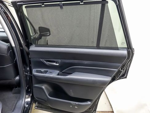 Used 2025 Toyota Grand Highlander AWD image 25