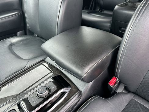 Used 2024 INFINITI QX80 Luxe RWD image 22