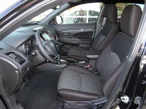 New 2025 Mitsubishi Outlander Sport AWD image 15