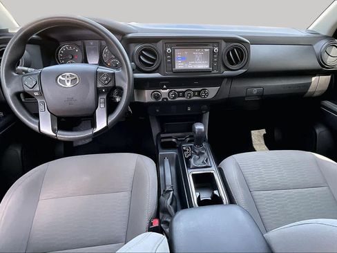 Used 2019 Toyota Tacoma SR AWD/4WD image 14
