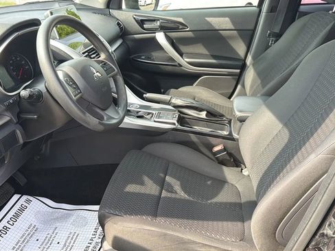 Used 2019 Mitsubishi Eclipse Cross AWD image 12