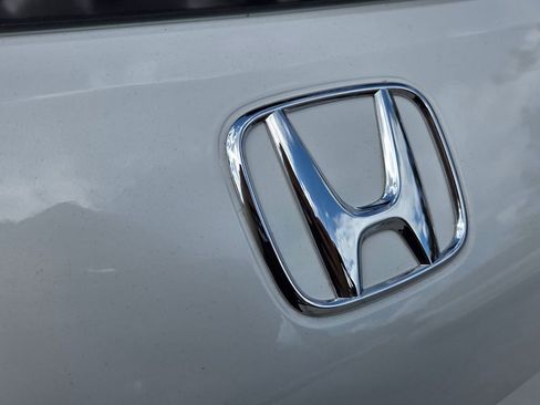 Certified 2025 Honda HR-V LX image 14
