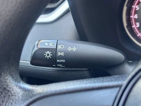 Used 2023 Toyota RAV4 XLE FWD image 27
