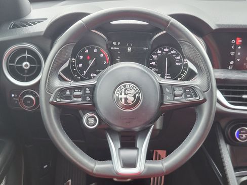 Used 2023 Alfa Romeo Stelvio Sprint RWD image 48