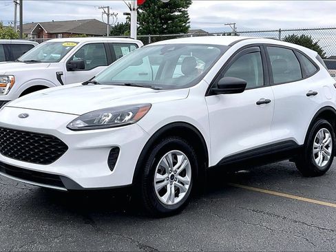 Certified 2022 Ford Escape S AWD/4WD image 11