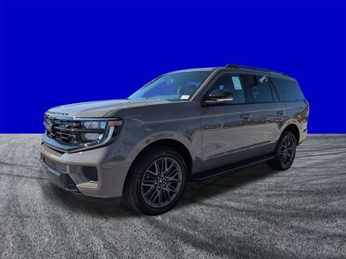 New 2026 Ford Expedition Platinum w/ Stealth Appearance Package image 8