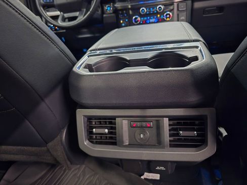 Used 2024 Ford F250 Lariat w/ Black Appearance Package AWD/4WD image 40