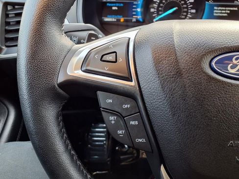 Used 2023 Ford Edge SEL w/ Convenience Package image 18