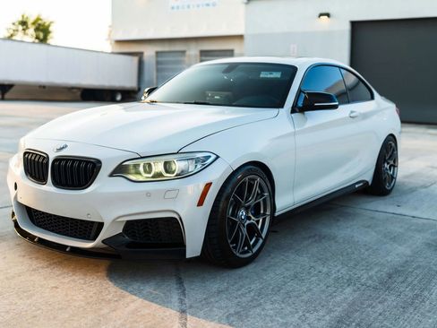 Used 2016 BMW M235i xDrive Coupe AWD/4WD image 3