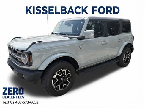 Used 2022 Ford Bronco Outer Banks AWD/4WD image 9