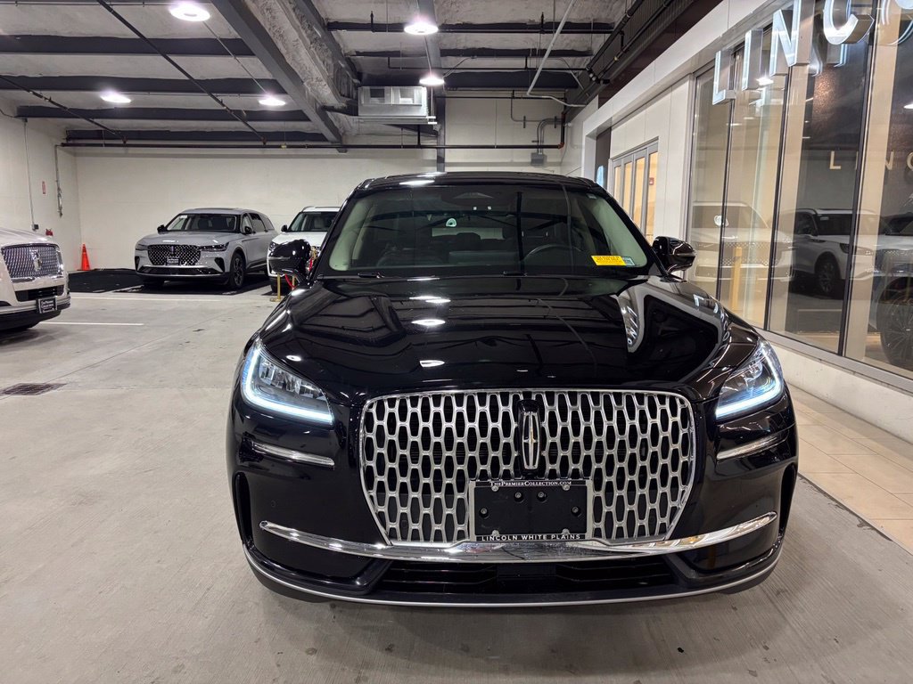 Used 2024 Lincoln Corsair AWD w/ Equipment Group 101A image 2