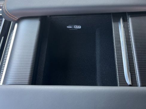 New 2024 Jeep Grand Wagoneer Series III w/ Rear Seat Video Group 1 image 21