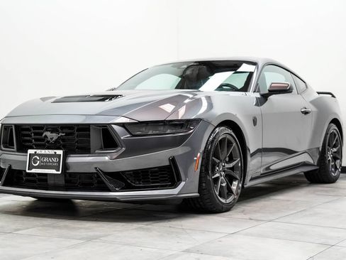 Used 2025 Ford Mustang Dark Horse RWD image 7