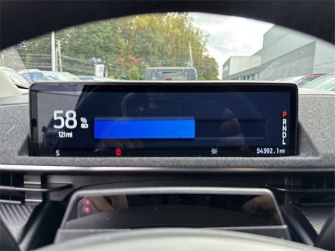 Used 2022 Ford Mustang Mach-E Premium image 18