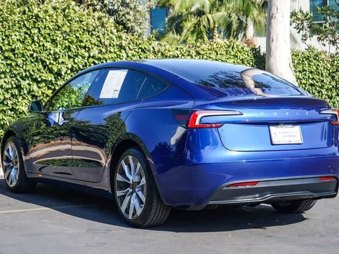 Used 2025 Tesla Model 3 Long Range RWD image 4