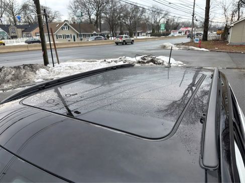 Used 2018 Jeep Compass Limited w/ Navigation Group image 11