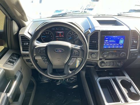 Used 2015 Ford F150 XLT w/ Equipment Group 302A Luxury image 13