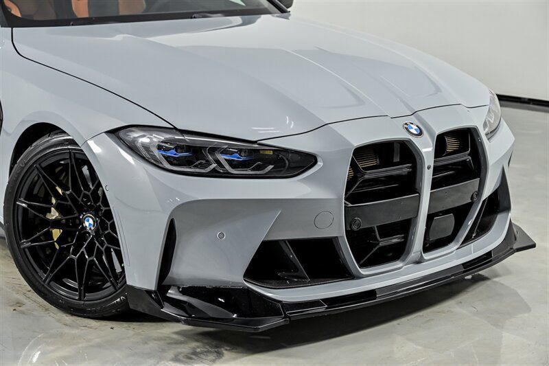Used 2023 BMW M4 xDrive Competition w/ M Carbon Exterior Package AWD/4WD image 2