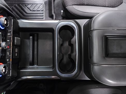 Used 2022 Chevrolet Silverado 1500 RST image 17