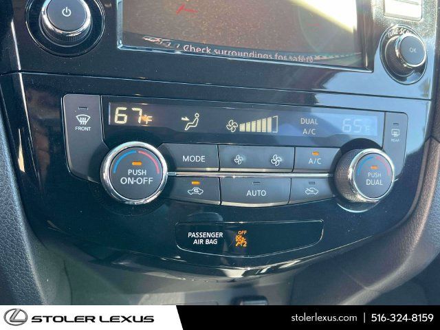 Used 2020 Nissan Rogue SV AWD/4WD image 34