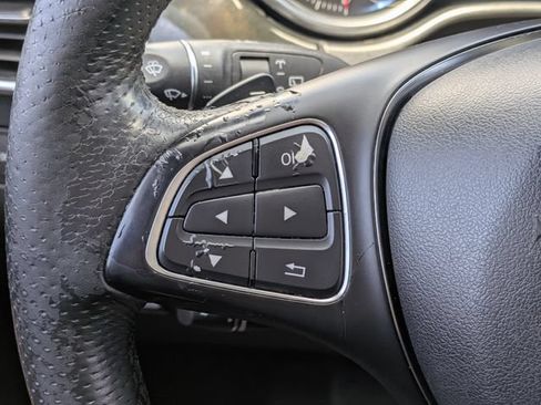 Used 2018 Mercedes-Benz GLE 350 4MATIC image 28