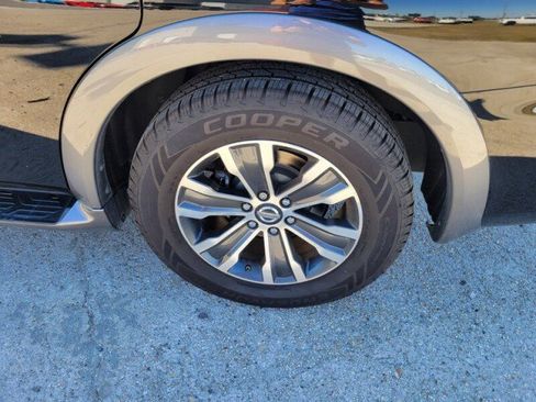Used 2020 Nissan Armada SL image 10