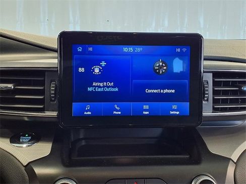 Certified 2020 Ford Explorer XLT w/ Equipment Group 202A image 13