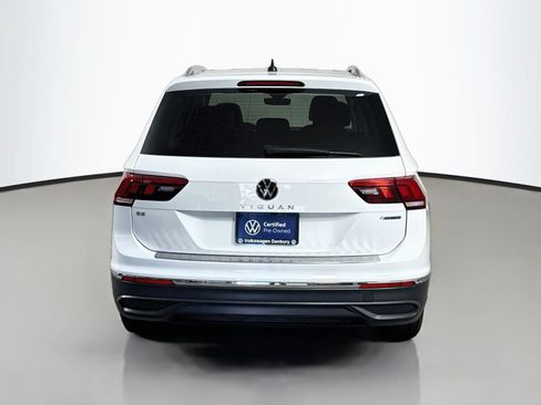 Certified 2022 Volkswagen Tiguan SE AWD/4WD image 10