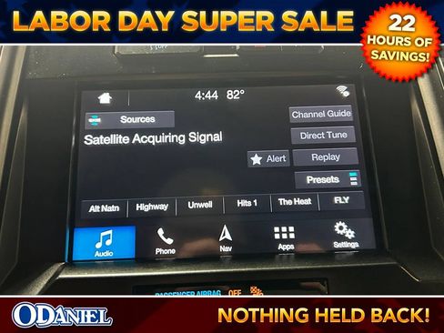 Used 2017 Ford F150 XLT w/ Equipment Group 302A Luxury AWD/4WD image 4