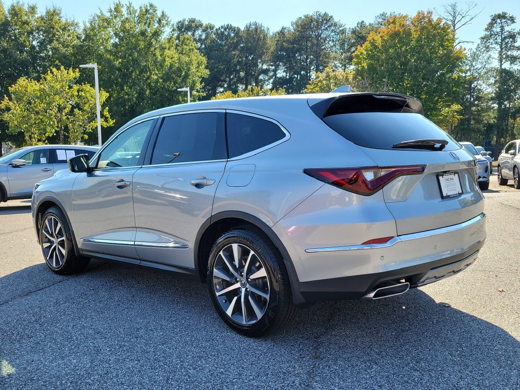 Certified 2026 Acura MDX w/ Technology Package FWD image 7