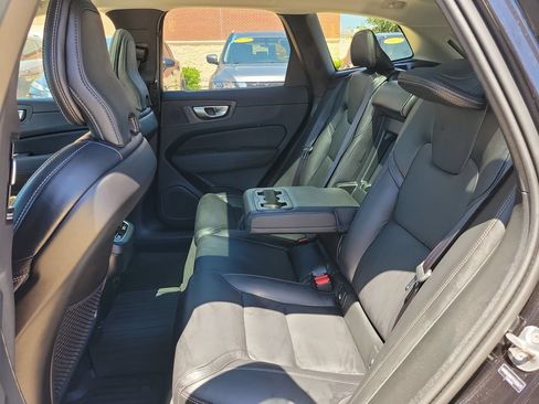 Certified 2026 Volvo XC60 B5 Ultra AWD/4WD image 13