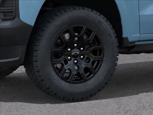 New 2026 Chevrolet Colorado W/T image 9