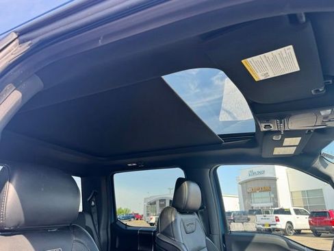 Used 2019 Ford F150 Raptor w/ Equipment Group 802A Luxury AWD/4WD image 9
