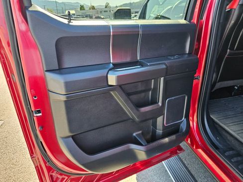 Used 2019 Ford F150 Lariat w/ Equipment Group 502A Luxury AWD/4WD image 12