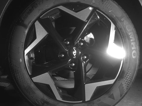 Used 2025 Kia Seltos S image 14