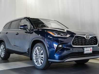 New 2026 Toyota Highlander Platinum
