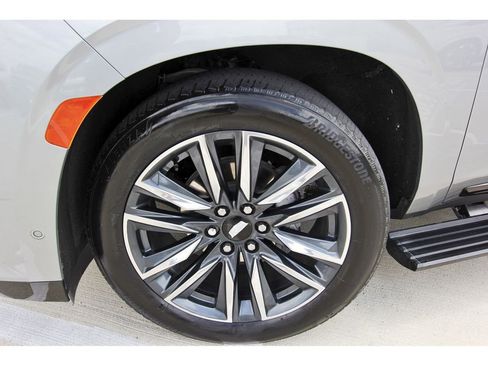 Certified 2024 Cadillac Escalade Sport w/ Touring Package AWD/4WD image 33
