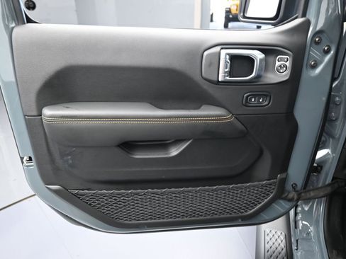 New 2026 Jeep Gladiator Sport image 13