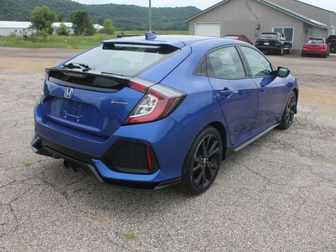 Used 2017 Honda Civic Sport image 5