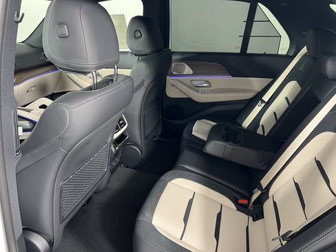 New 2026 Mercedes-Benz GLE 53 AMG 4MATIC image 21