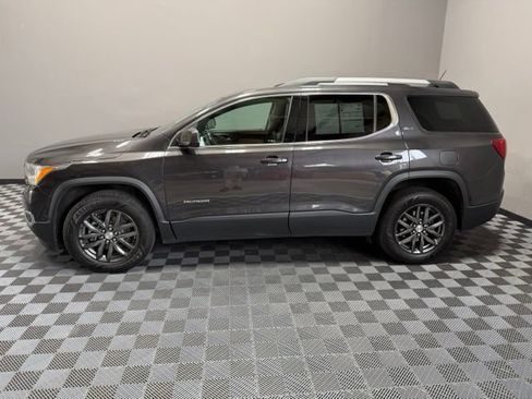Used 2017 GMC Acadia SLT AWD/4WD image 6