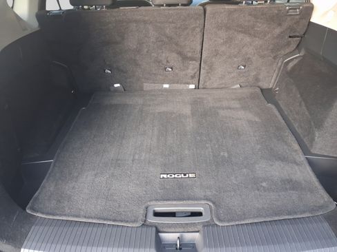Used 2024 Nissan Rogue SV AWD/4WD image 26