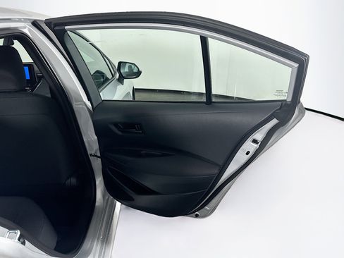 Used 2026 Toyota Corolla LE image 28