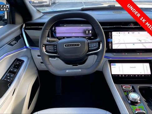 Used 2025 Jeep Wagoneer S Limited image 4