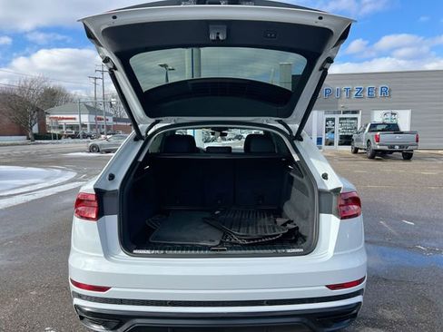 Used 2023 Audi Q8 Premium Plus image 27