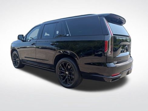 Certified 2023 Cadillac Escalade Sport Platinum w/ LPO, ONYX Package AWD/4WD image 3