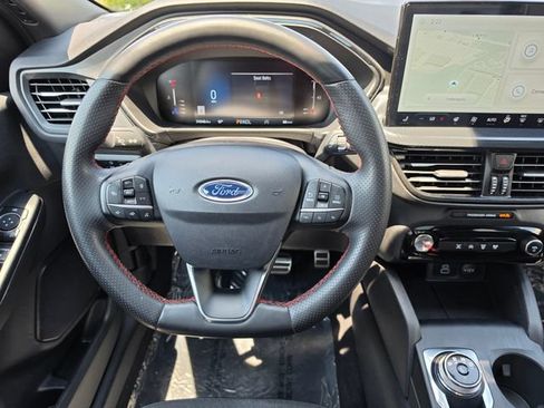 Used 2024 Ford Escape ST-Line w/ Tech Pack #1 AWD/4WD image 27