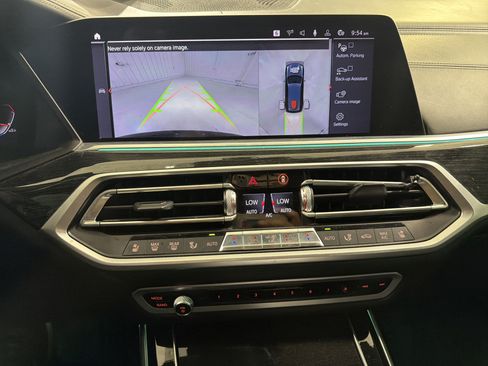 Used 2019 BMW X7 xDrive50i AWD/4WD image 17