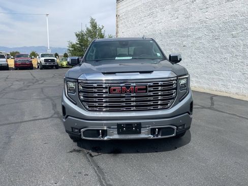 Used 2024 GMC Sierra 1500 Denali w/ Technology Package image 2