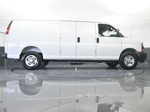 New 2025 Chevrolet Express 3500 Extended w/ Driver Convenience Package image 55